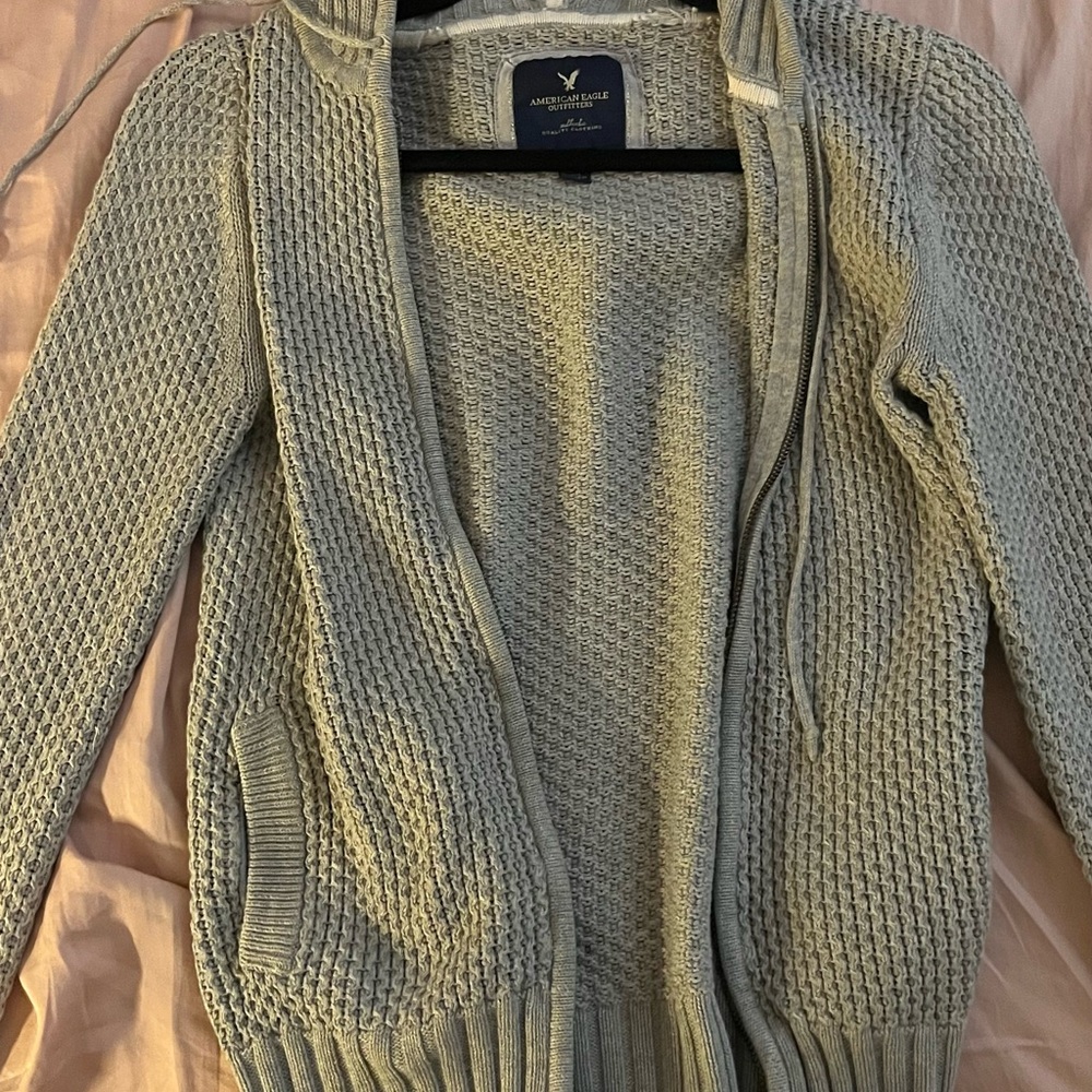 American Eagle Outfitters Women's Gray Sweater